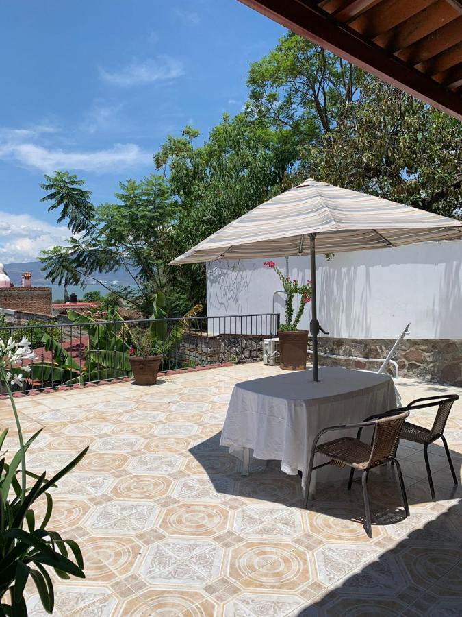 Bed and Breakfast Casa De La Abuela Ajijic Zewnętrze zdjęcie